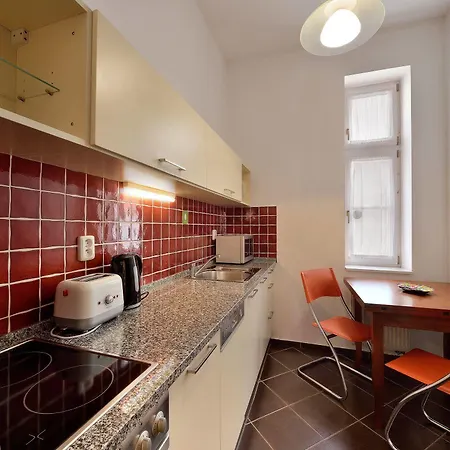 Ambiente Serviced - Tallerova Apartment *