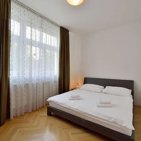 Ambiente Serviced - Tallerova Apartment Bratislava