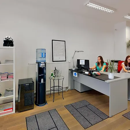 Ambiente Serviced - Tallerova Apartment