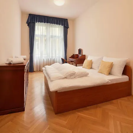 Ambiente Serviced - Tallerova Appartement *